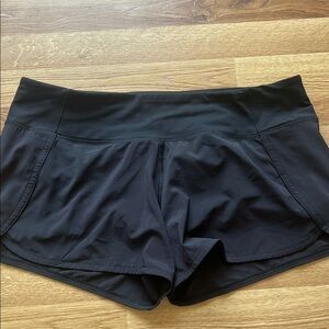 Lululemon 12 Black Women's Shorts